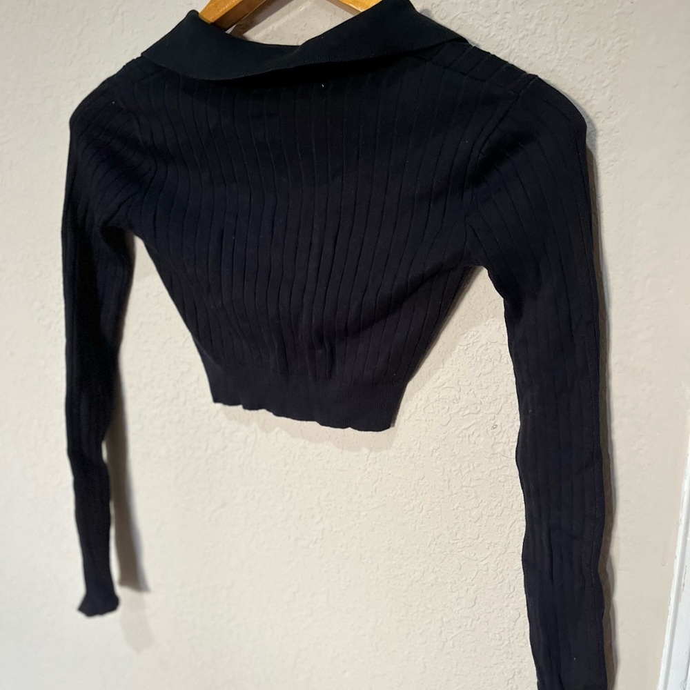 Ribbed Cropped Collared Sweater - image 3